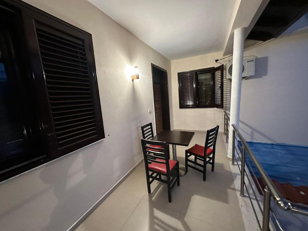Elby Apartments Berat Exterior foto