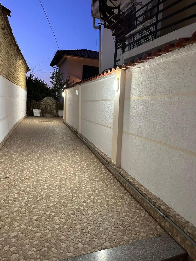 Elby Apartments Berat Exterior foto