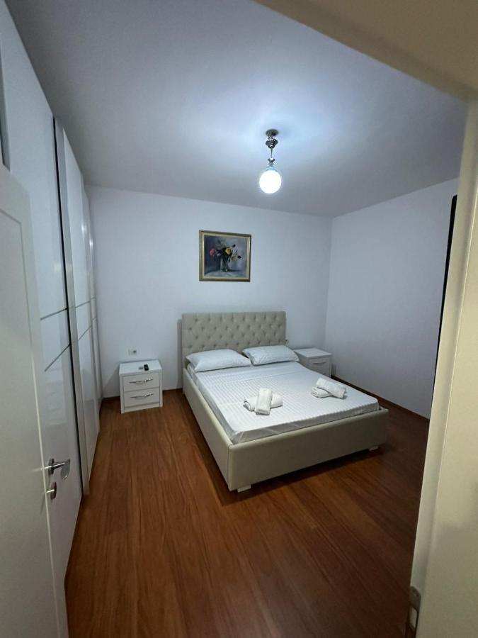 Elby Apartments Berat Exterior foto