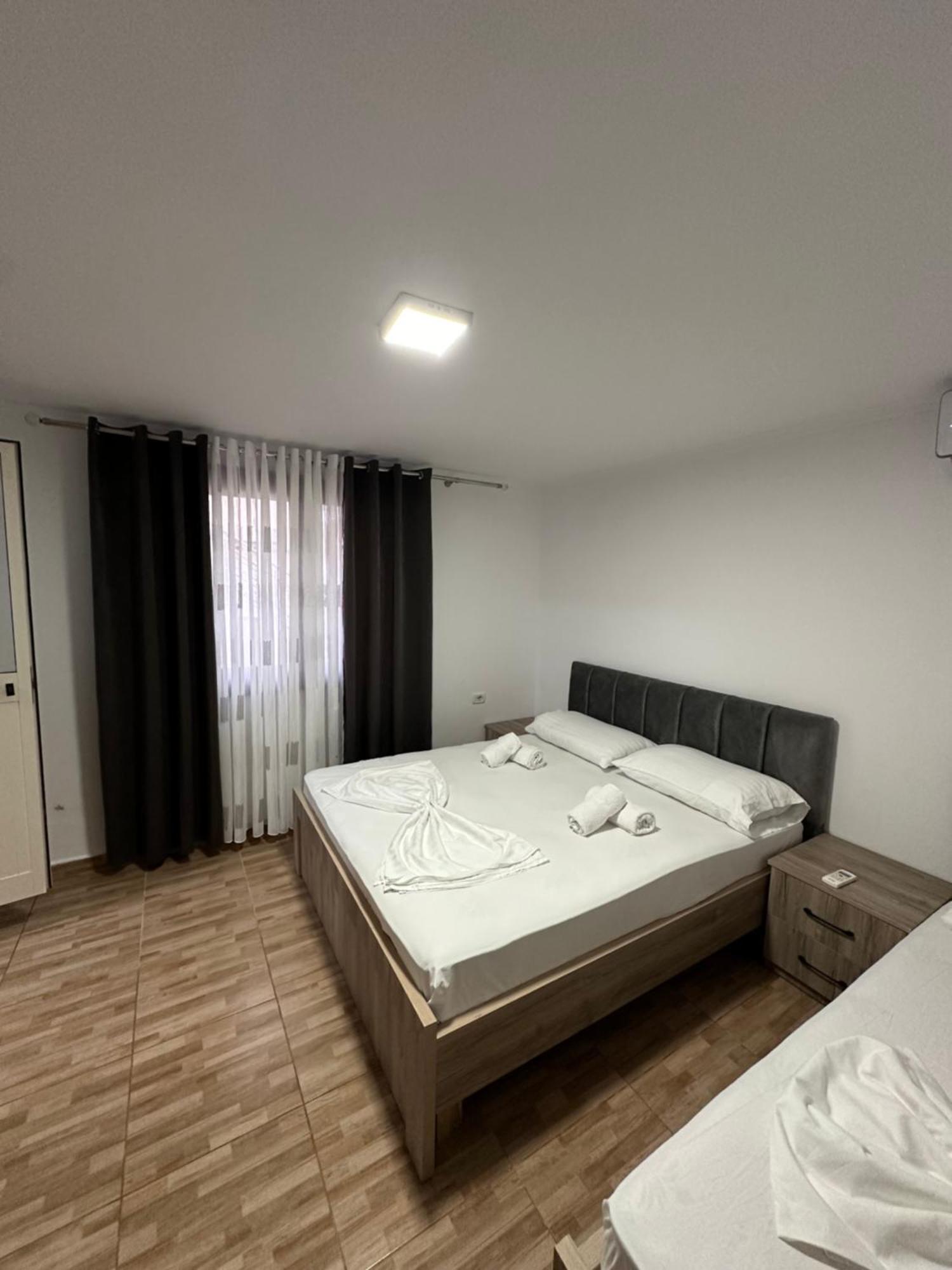 Elby Apartments Berat Exterior foto